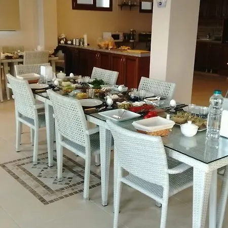 Inta Jasmin House Gomec