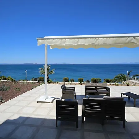 Inta Jasmin House מלון