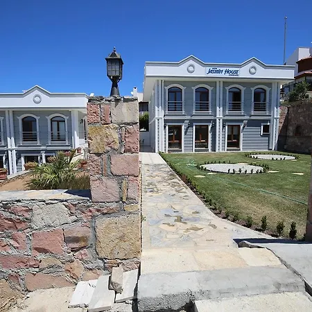 Inta Jasmin House