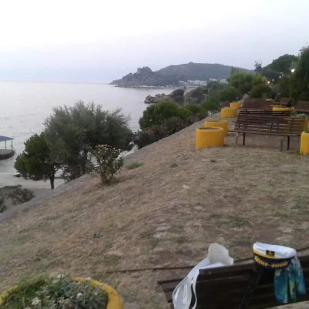 Hotel Inta Jasmin House Gomec