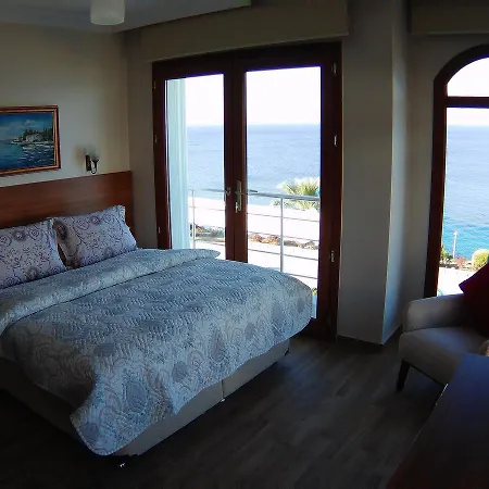 Inta Jasmin House Hotel *